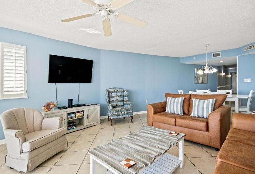 בית, 4 חדרי שינה, Ocean Bay Club Unit 1206