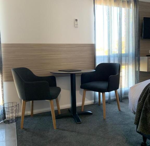 キングサイズベッドのデラックスルーム, Jervis Bay Motel