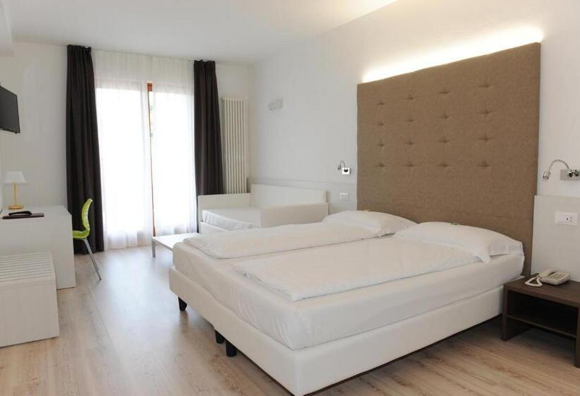レイクビューデラックスルーム, Park Hotel Val Di Monte S