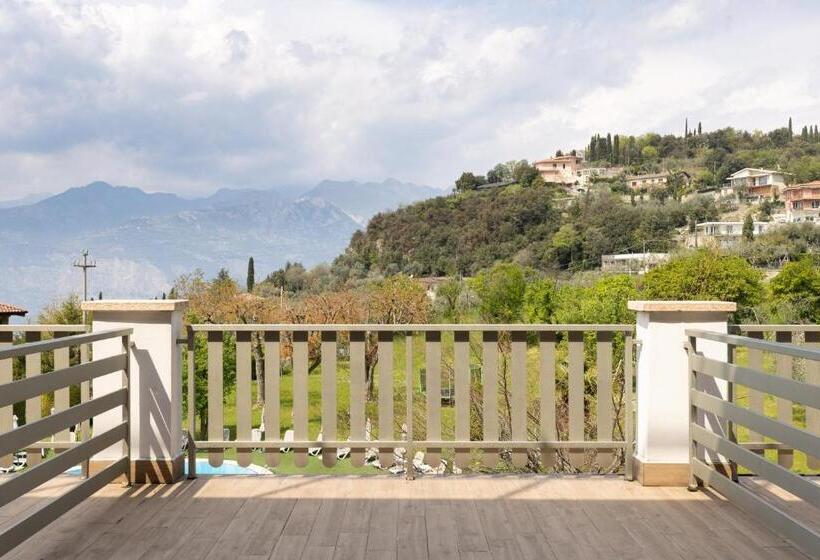 レイクビューデラックスルーム, Park Hotel Val Di Monte S