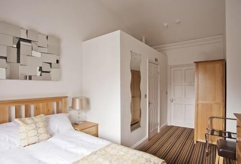 Номер Стандарт, Burton Stone Inn   Free Parking On Site