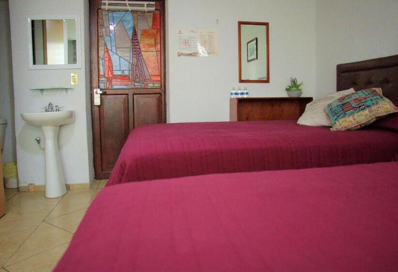 ４ベッドルームクラシックタイプ, Hostel Lit Guadalajara