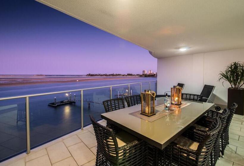 Апартаменты Deluxe 1 Спальня, Waves Maroochy River