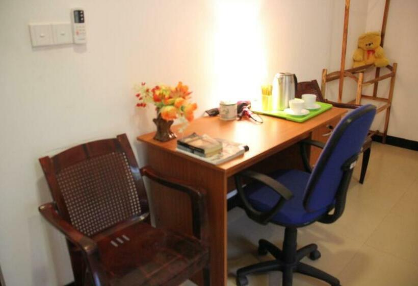Номер Стандарт, Miheen Hotel & Resort   Anuradhapura