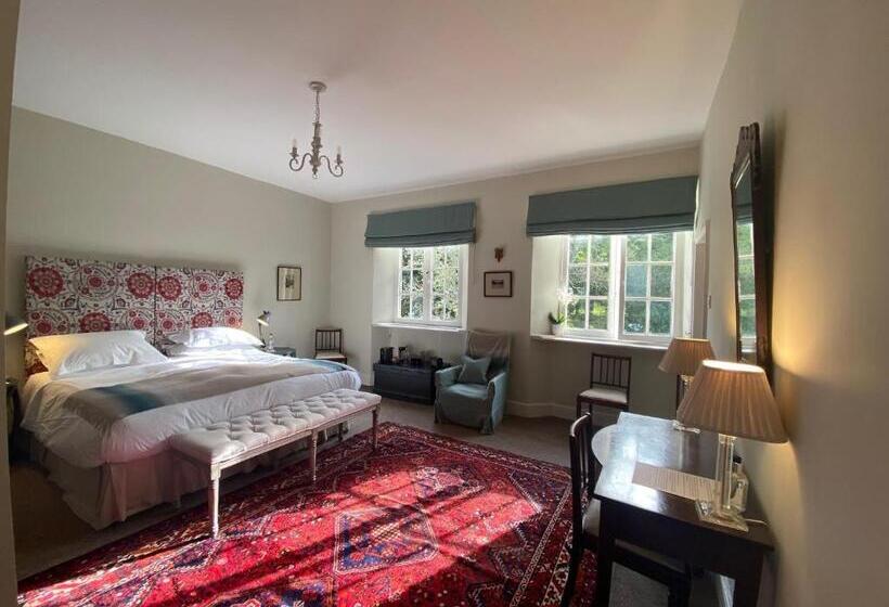 اتاق لوکس, Chillingham Manor