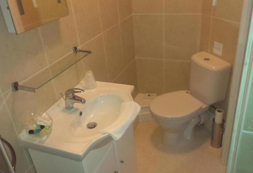 Номер Стандарт, Pant Teg B & B