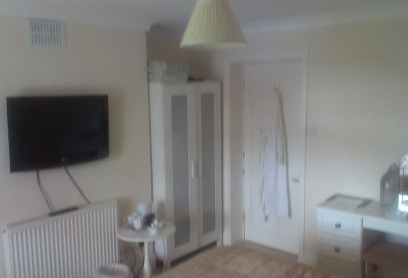 Номер Стандарт, Pant Teg B & B