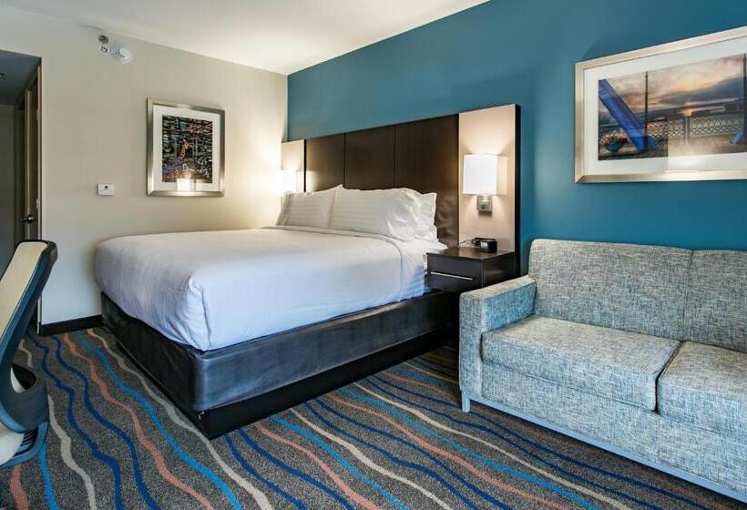 Люкс Кровать Кинг, Holiday Inn Hotel & Suites Chattanooga, An Ihg