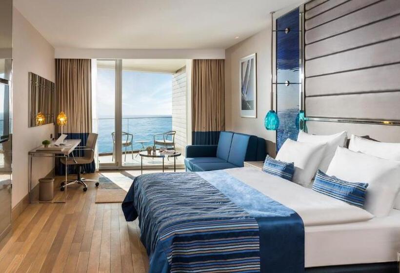 سوئیت جونیور با تخت بزرگ, Crowne Plaza Florya Istanbul, An Ihg