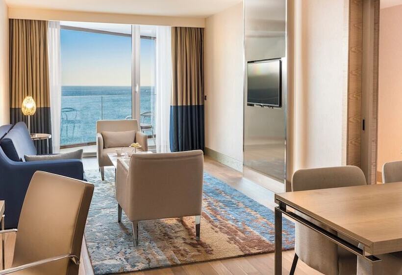 سوییت جونیور کلاب, Crowne Plaza Florya Istanbul, An Ihg