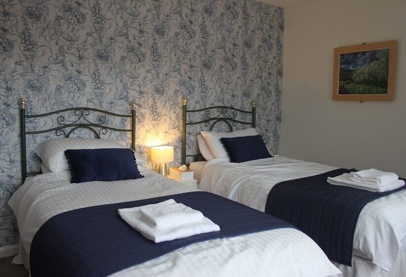 Номер Стандарт, Waverley B & B