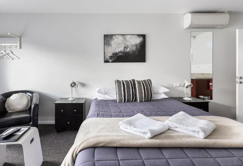Студия Стандарт, Arrowtown Motel
