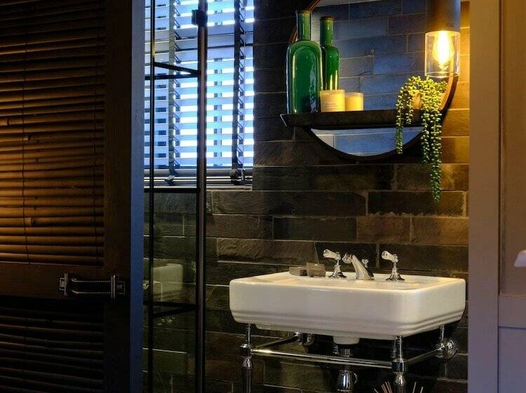 Standard Room, The Elms Hotel And Spa
