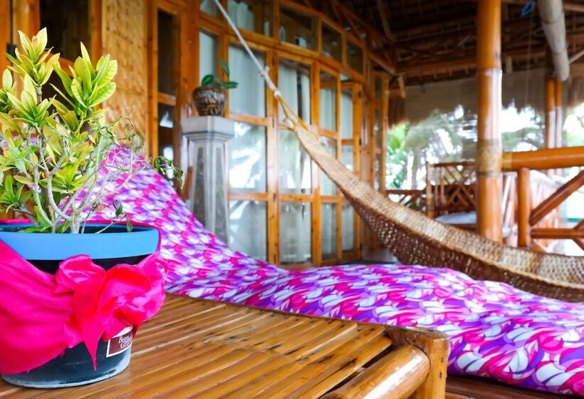 ویلای 2 خوابه با چشم‌انداز دریا, The Coral Blue Oriental Beach Villas And Suites