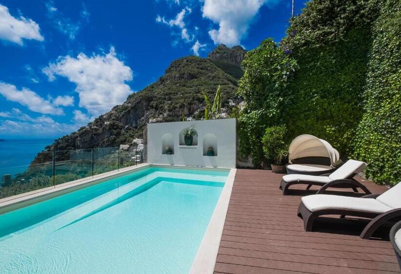 Люкс с Бассейном, Villa Magia
