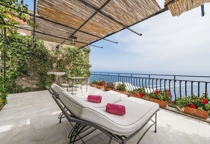 Люкс Deluxe Вид на Море, Villa Magia