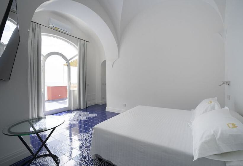 Апартаменты 1 Спальня Вид на Море, Villa Magia