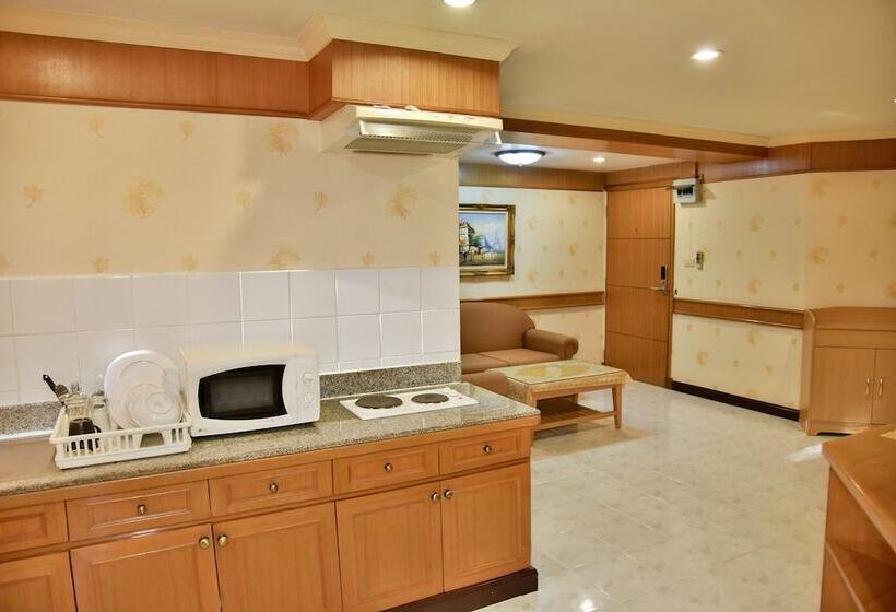 استودیو استاندارد با تخت کینگ, The Kaze 34 Hotel And Serviced Residence