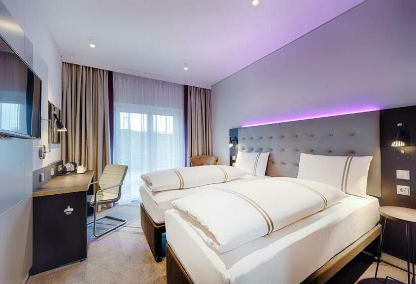 Номер Стандарт, Premier Inn Regensburg City Centre