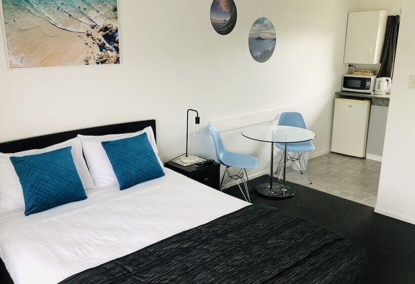 Студия Стандарт Двуспальная Кровать, Blue Haven Motel