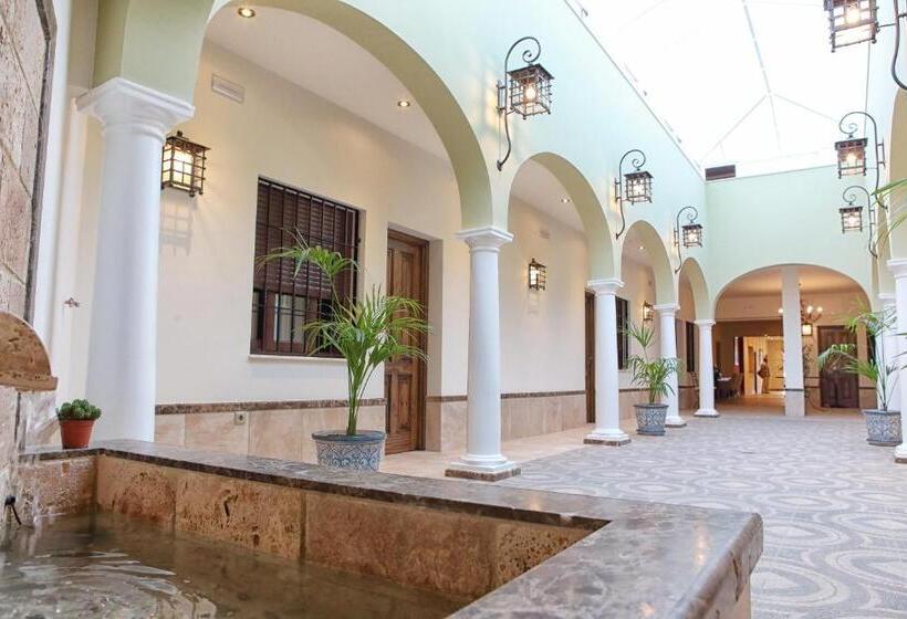 Номер Стандарт, Hostal Garlu