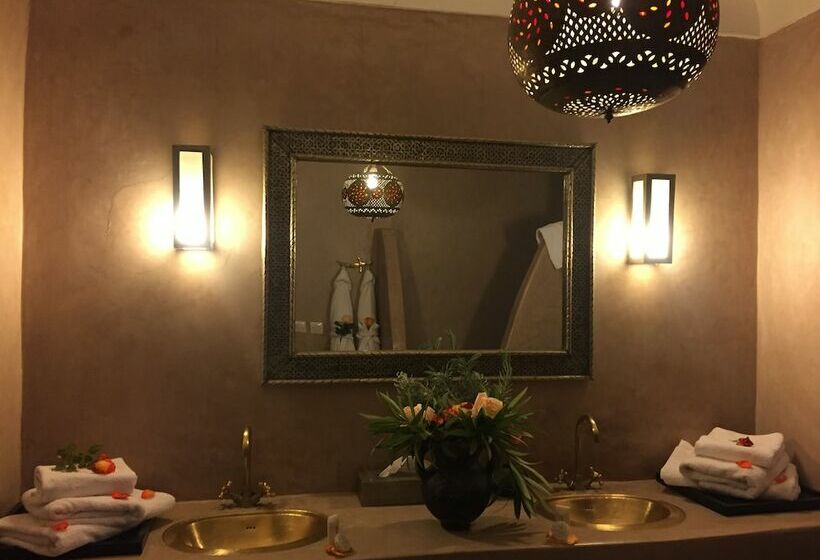 Номер Стандарт, The Capaldi Hotel, Restaurant & Spa