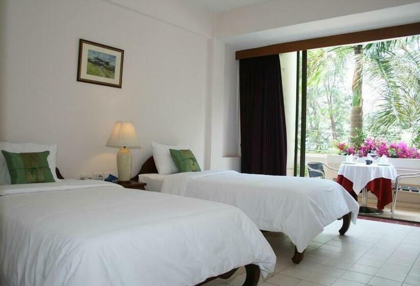 スーペリアールーム, Mae Pim Resort