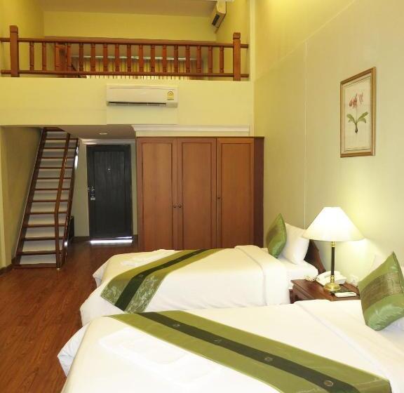 سوییت, Mae Pim Resort