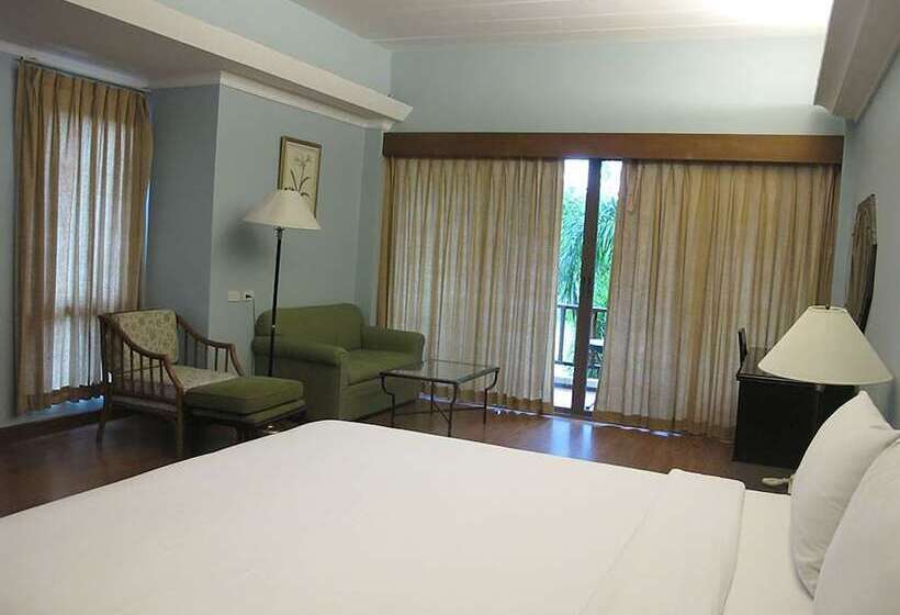 デラックスルーム, Mae Pim Resort