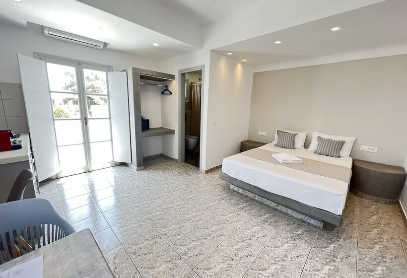 스탠다드 스튜디오, White Lily Suites & Lofts   Adults Only 16 Plus