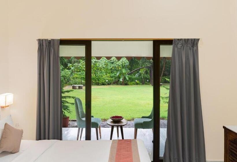 家庭间, Aranya Vilas   A Nature Resort