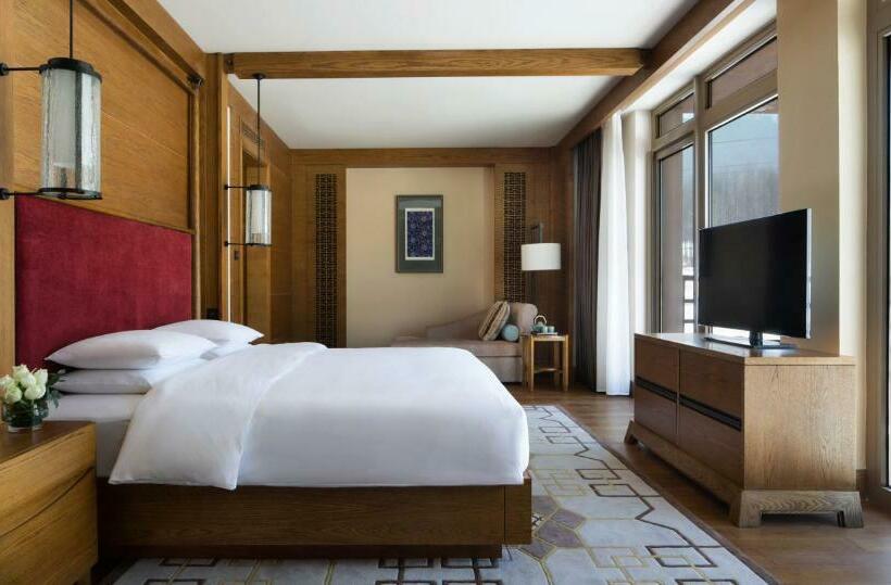 Номер Клуб Кровать Кинг, Hyatt Regency Changbaishan