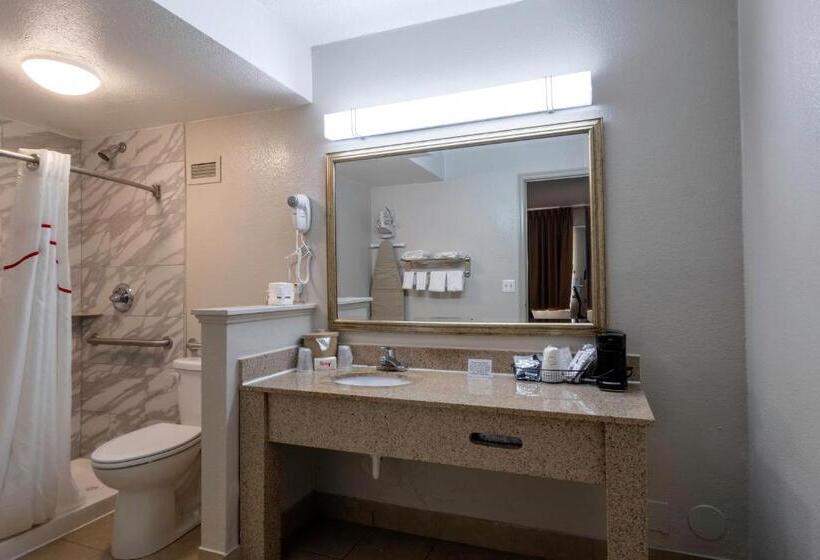 Номер Superior Адаптированный для Инвалидов, Red Roof Inn Charlottesville