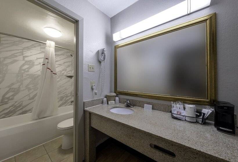 Номер Deluxe, Red Roof Inn Charlottesville
