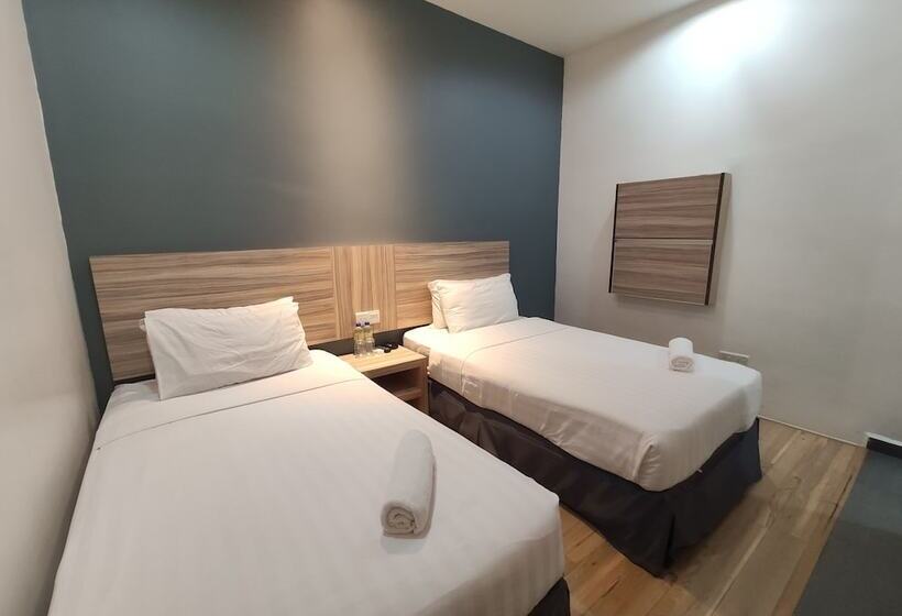 디럭스 룸, T Hotel Tandop