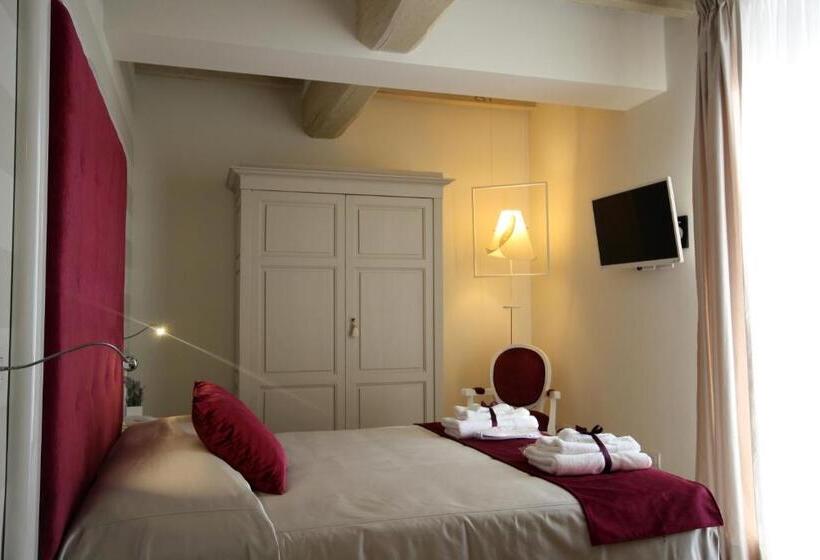 スーペリアールーム, Boutique Villa Liberty   Dépendance   Borgo Capitano Collection   Albergo Diffuso