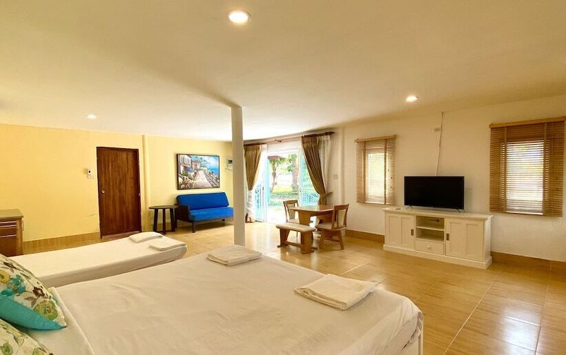 패밀리 스튜디오, Koh Mook Riviera Beach Resort