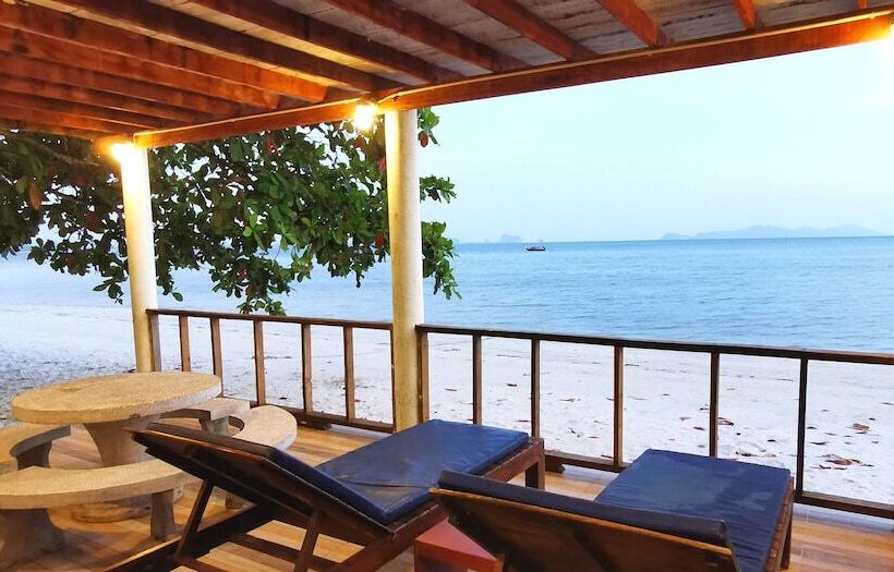 패밀리 스위트, Koh Mook Riviera Beach Resort