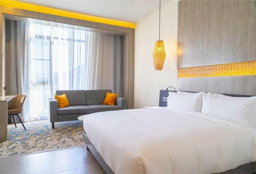 اتاق لوکس با تخت بزرگ, Ciêla, Lusaka, A Tribute Portfolio Resort And Spa