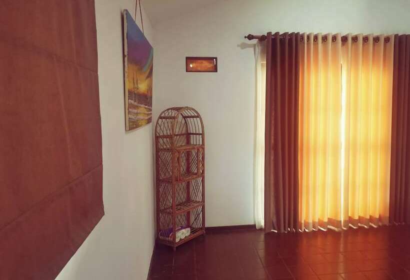 Бунгало Deluxe, Helios Beach Resort