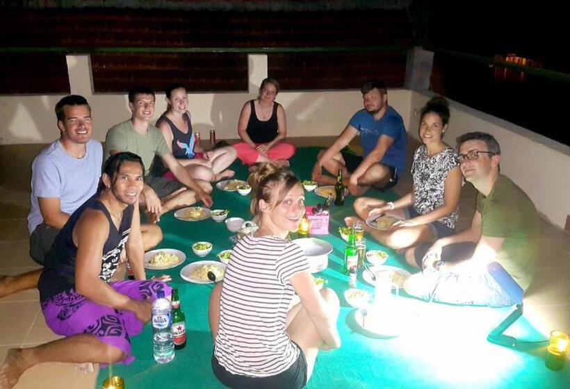 Номер Стандарт с Террасой, Mango Tree Inn