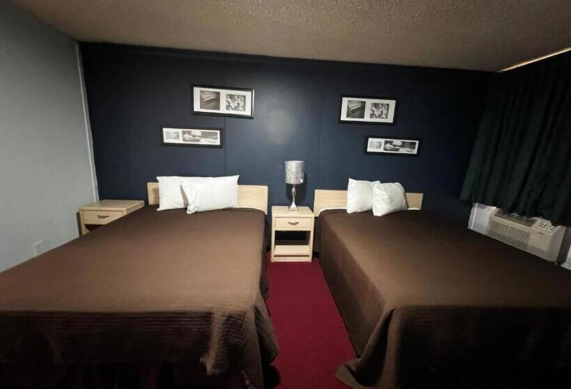 Номер Стандарт, Country Club Inn