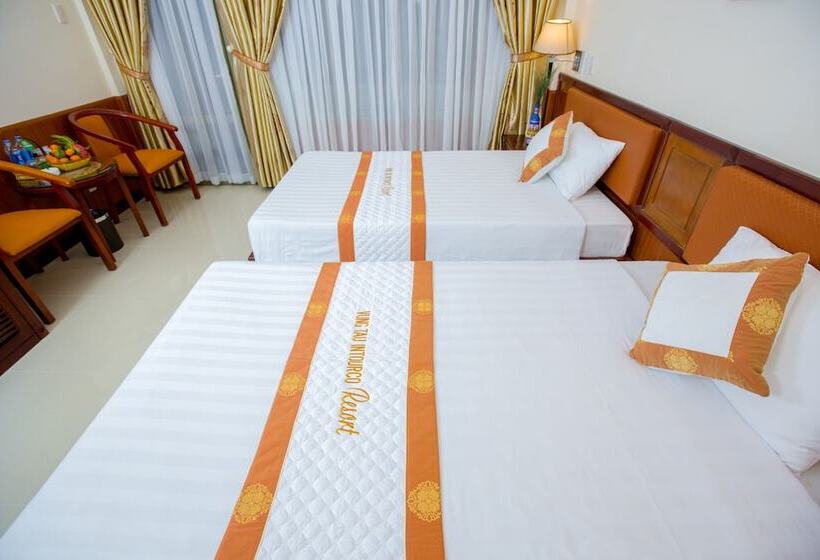 اتاق سوپریور با چشم‌انداز باغ, Vung Tau Intourco Resort