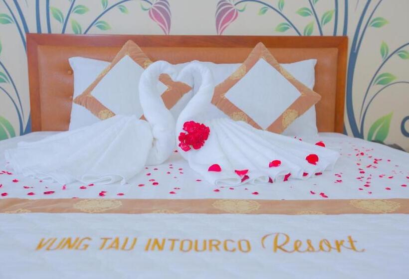 اتاق لوکس با چشم‌انداز دریا, Vung Tau Intourco Resort