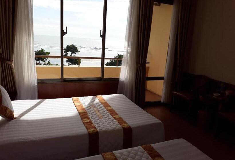 اتاق لوکس با چشم‌انداز دریا, Vung Tau Intourco Resort