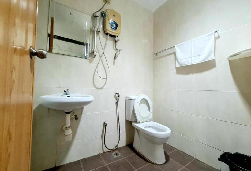 Номер Стандарт, Bee Garden & Bb Motel   Alor Setar
