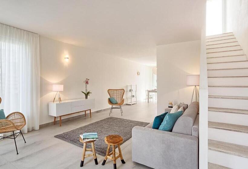 Вилла Deluxe 2 Спальни, Calasetta Residence