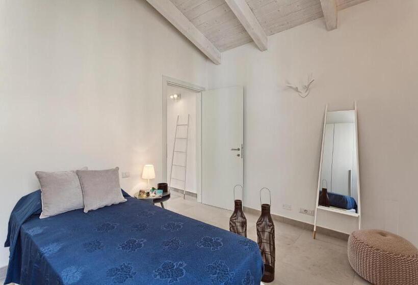 Апартаменты Executive 1 Спальня, Calasetta Residence