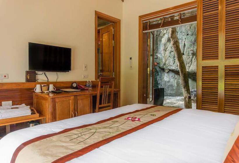 اتاق لوکس, Mua Caves Ecolodge