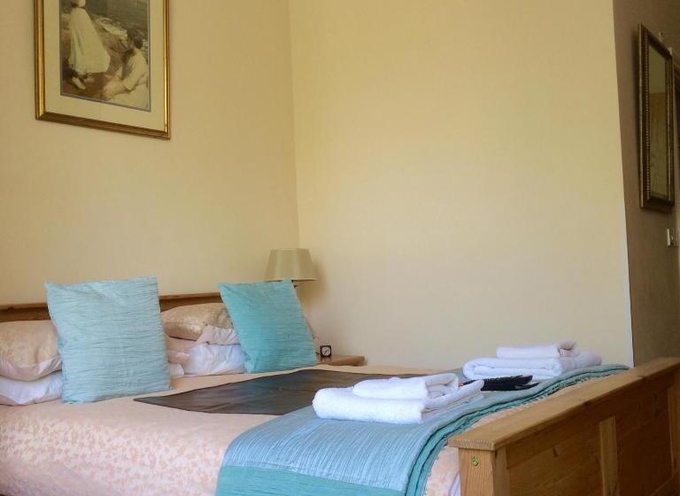スーペリアールーム, Rosalie Guest House